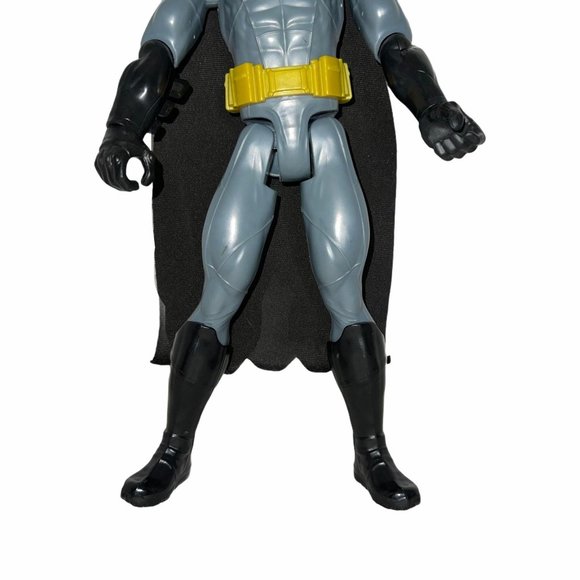 Mattel DC Comics Batman Gold Belt Cape 12" Figure - Picture 3 of 7